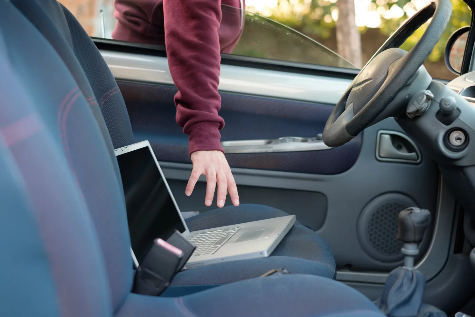 stolen items inside car covered by theft insurance